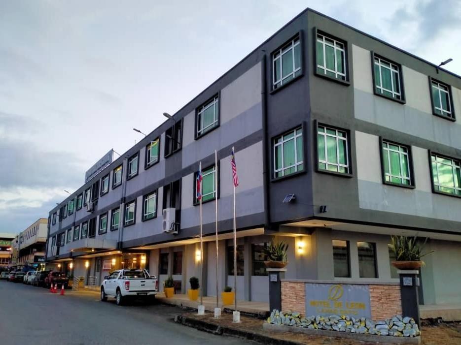 Hotel De Leon Lahad Datu Extérieur photo
