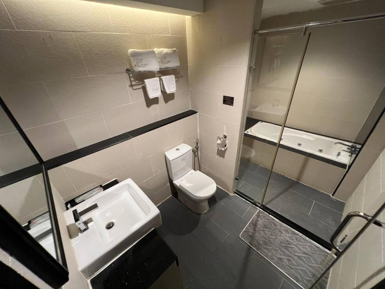 Hotel De Leon Lahad Datu Chambre photo