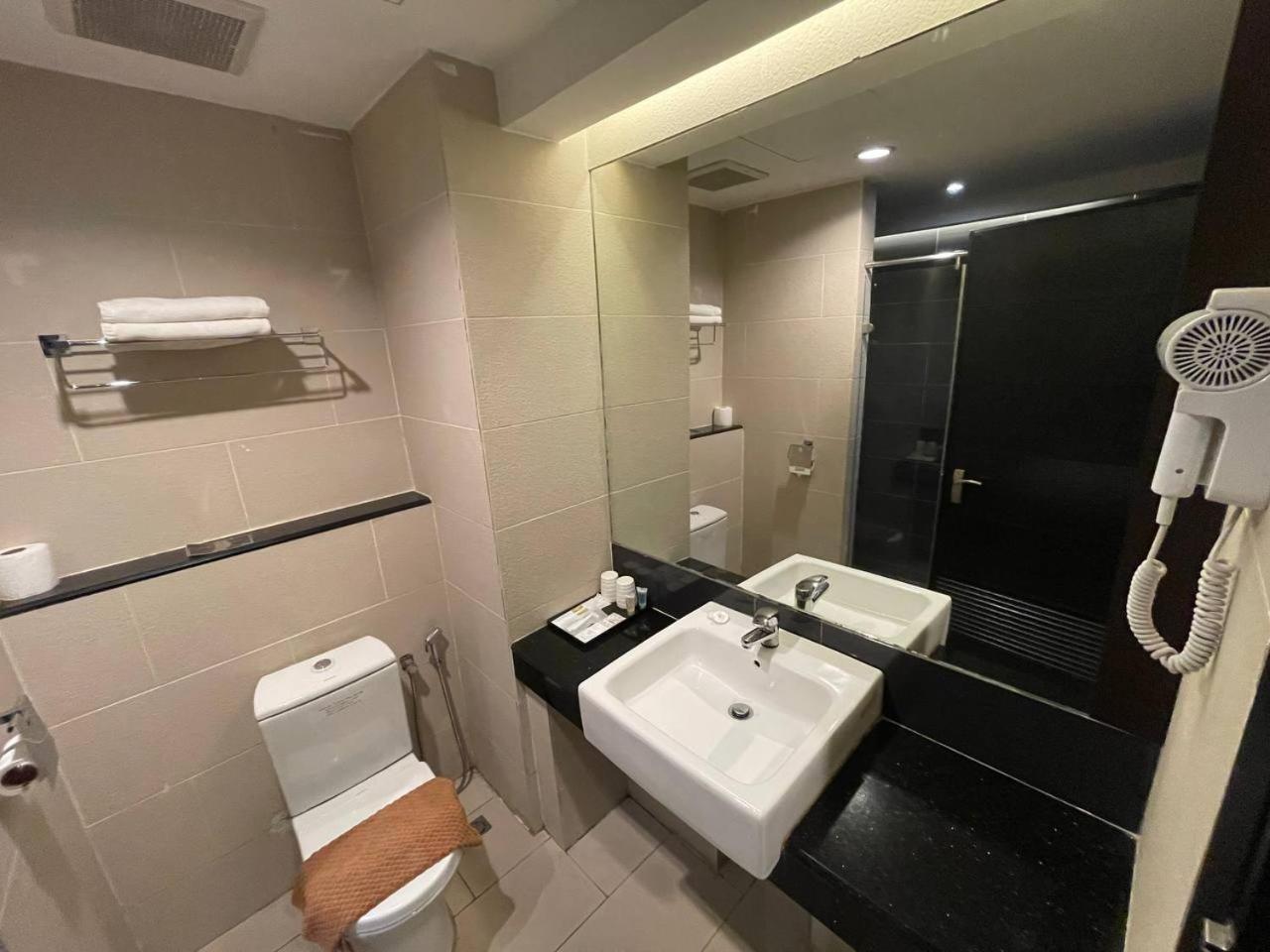 Hotel De Leon Lahad Datu Chambre photo